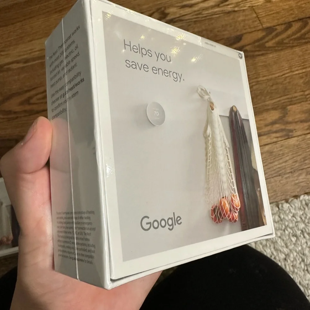 Google Nest Thermostat Snow White
